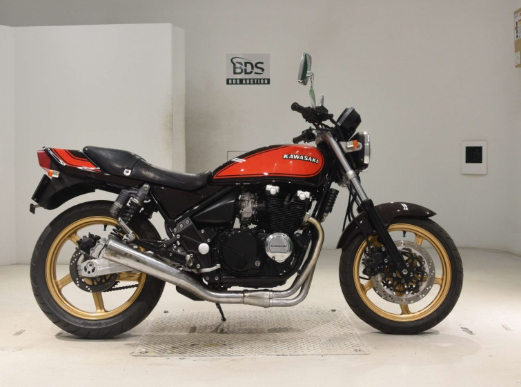 Мотоцикл Kawasaki ZEPHYR400 с пробегом 14489 km