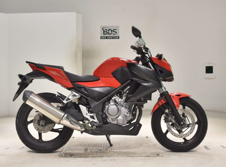 Мотоцикл Honda CB250FA с пробегом 3842 km