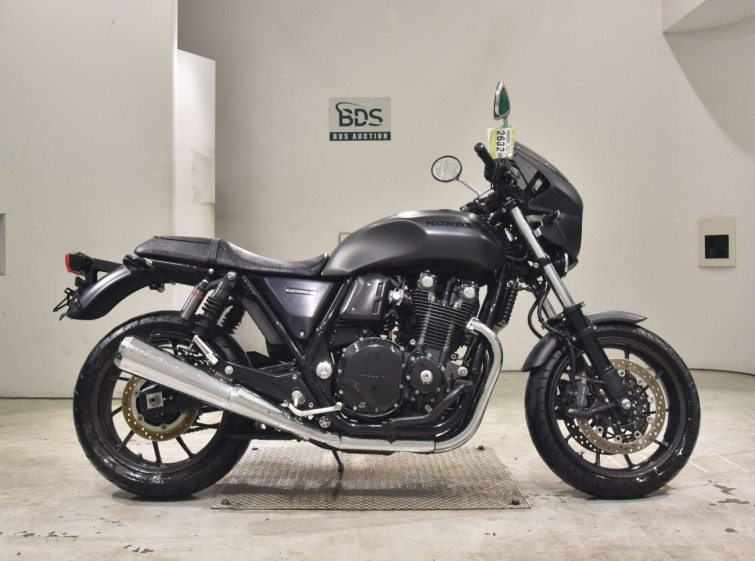 Мотоцикл Honda CB1100RS с пробегом 15067 km