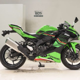 Мотоцикл Kawasaki ZX-4RR с пробегом 4929 km