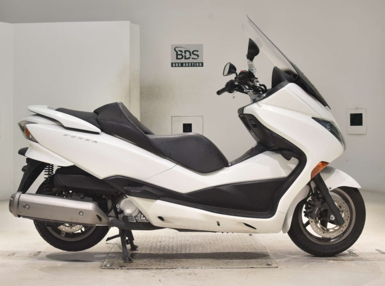 Мотоцикл Honda FORZA Z с пробегом 46053 km