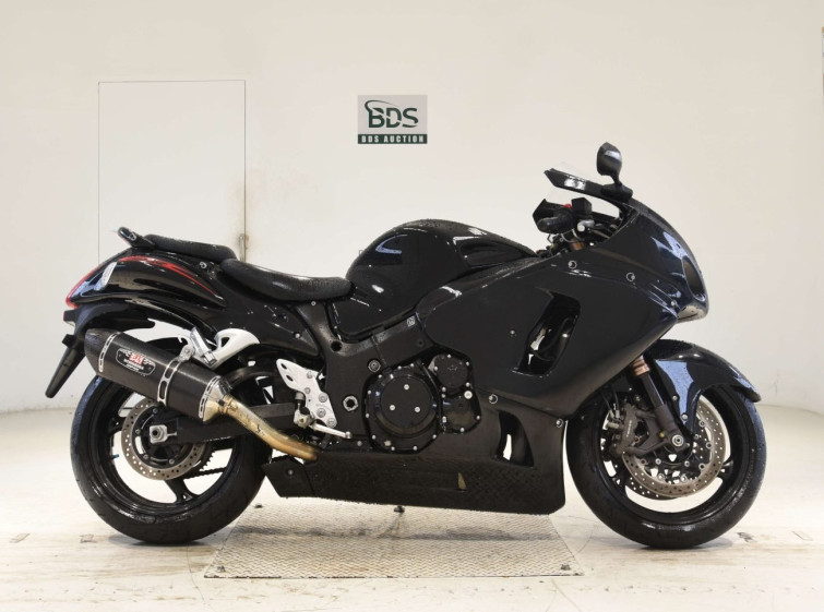 Мотоцикл Suzuki GSX1300R HAYABUSA