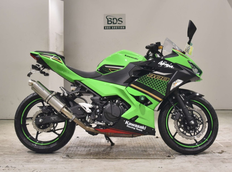 Мотоцикл Kawasaki NINJA400 с пробегом 3755 km