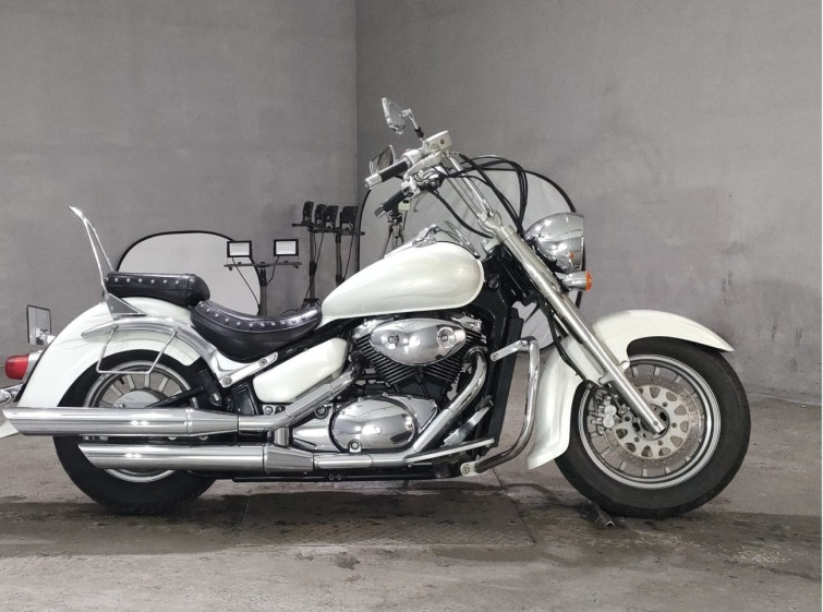 Мотоцикл Suzuki INTRUDER 400 CLASSIC с пробегом 24754 km