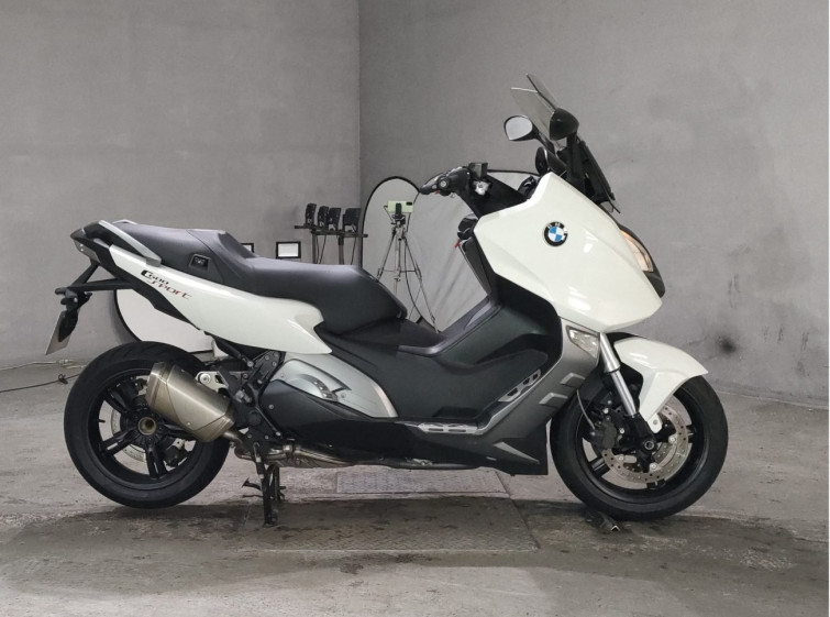 Мотоцикл BMW C600 SPORT с пробегом 33258 km