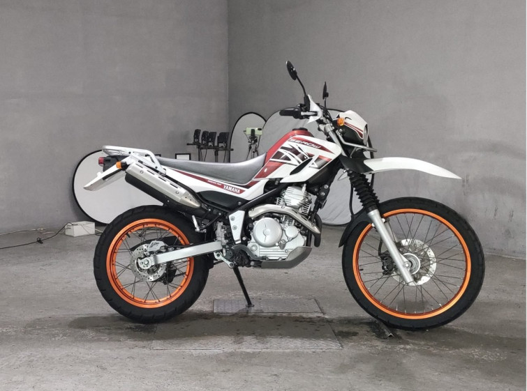 Мотоцикл Yamaha SEROW XT250 с пробегом 34615 km