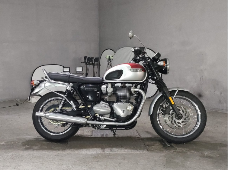 Мотоцикл Triumph T120 BONNEVILLE с пробегом 10360 km