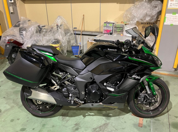 Мотоцикл Kawasaki ninja 1000 sx з пробігом 2822 km