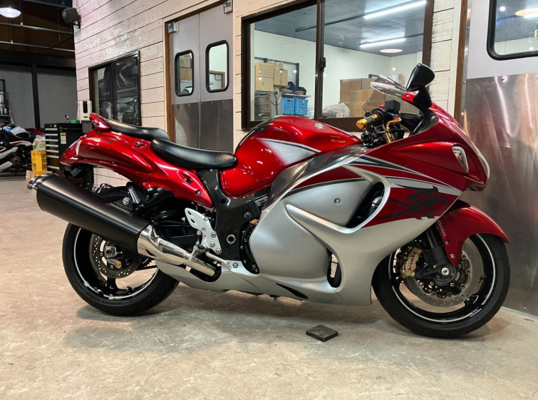 Мотоцикл Suzuki GSX1300R HAYABUSA з пробігом 15853 km