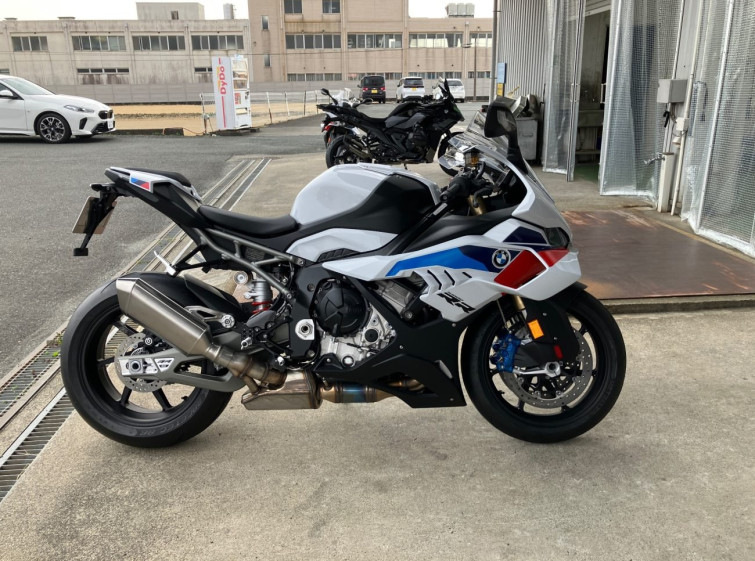 Мотоцикл BMW S1000RR с пробегом 100 km
