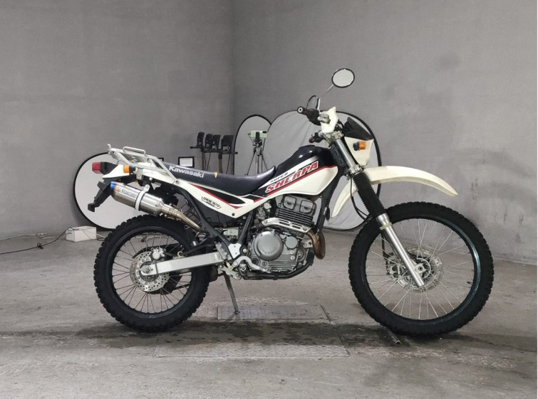 Мотоцикл Kawasaki SUPER SHERPA с пробегом 10782 km