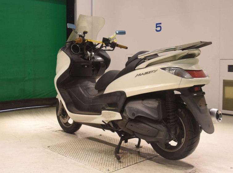 Мотоцикл Yamaha MAJESTY 400 с пробегом 33588 km