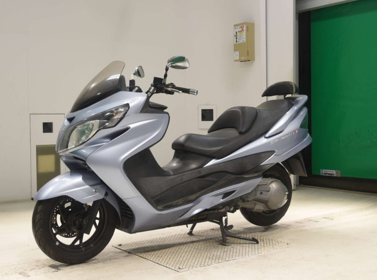 Мотоцикл Suzuki SKYWAVE 250S с пробегом 32233 km