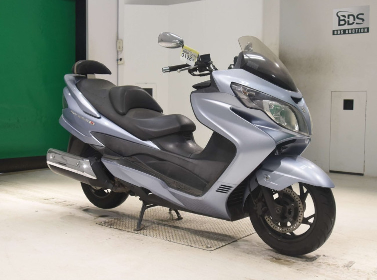 Мотоцикл Suzuki SKYWAVE 250S с пробегом 32233 km
