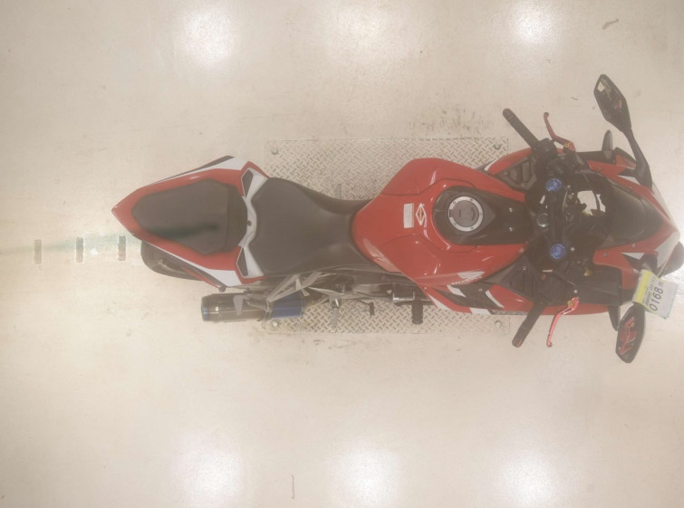 Мотоцикл Honda CBR250RR с пробегом 64303 km