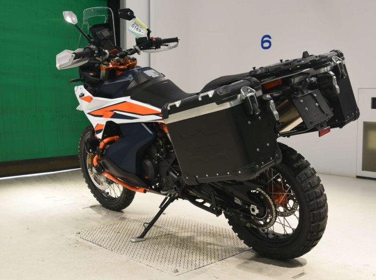 Мотоцикл KTM 890 ADVENTURE R з пробігом 14272 km