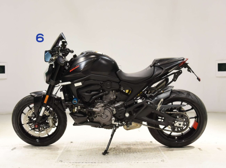 Мотоцикл Ducati MONSTER 937 с пробегом 8659 km