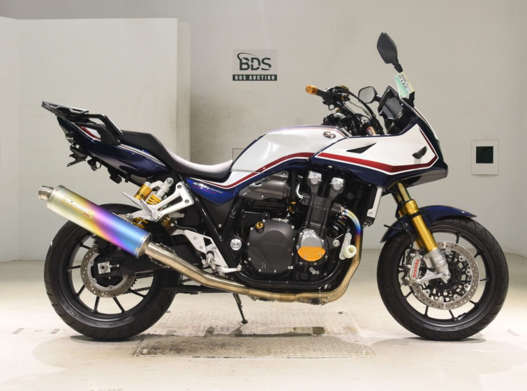 Мотоцикл Honda CB1300SF с пробегом 657 km