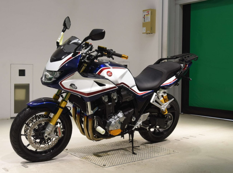 Мотоцикл Honda CB1300SF с пробегом 657 km
