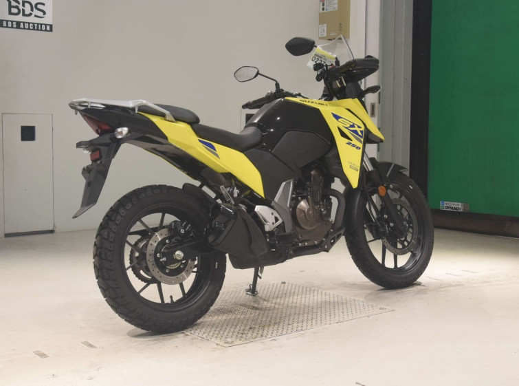 Мотоцикл Suzuki v- strom 250sx с пробегом 2891 km