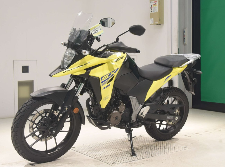 Мотоцикл Suzuki v- strom 250sx с пробегом 2891 km