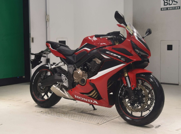 Мотоцикл Honda CBR650R з пробігом 7388 km