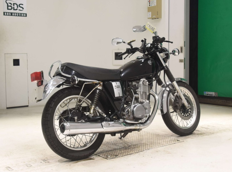 Мотоцикл Yamaha SR400 с пробегом 25109 km