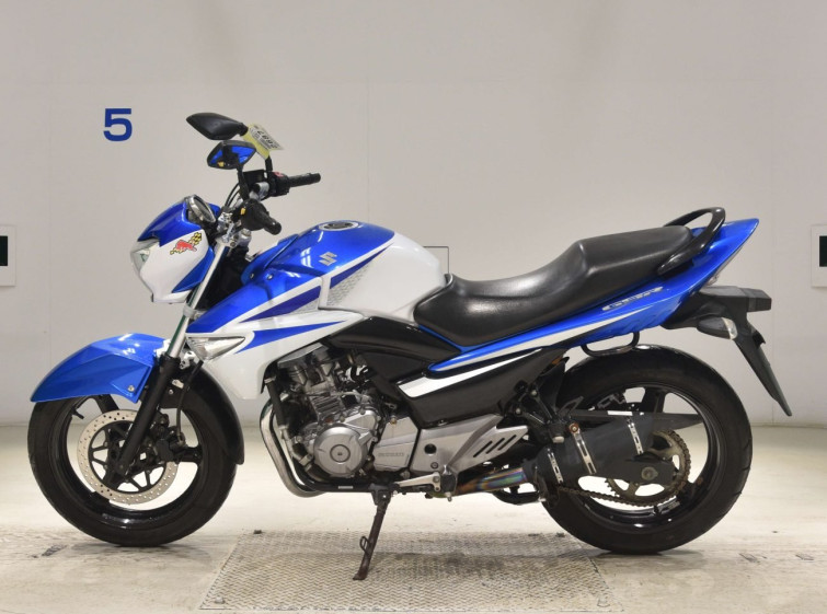 Мотоцикл Suzuki GSR250 с пробегом 17491 km