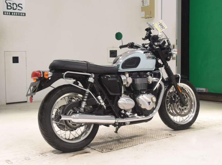 Мотоцикл Triumph BONNEVILLE T120 с пробегом 4443 km
