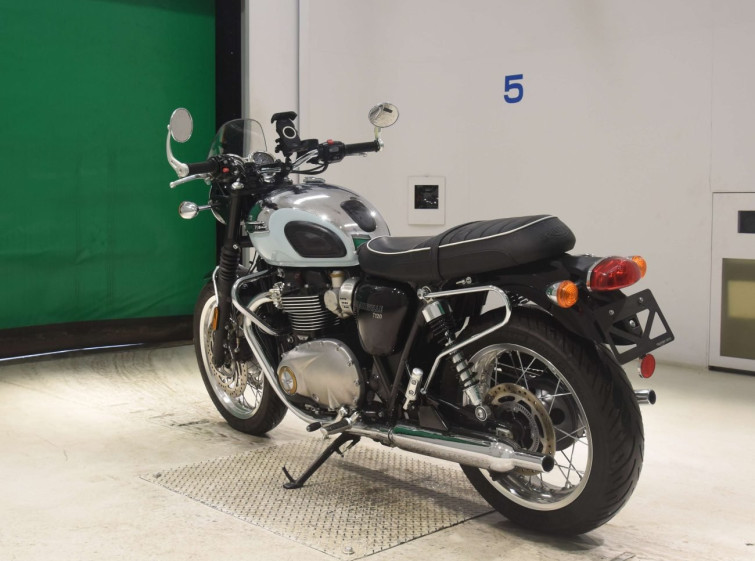 Мотоцикл Triumph BONNEVILLE T120 с пробегом 4443 km