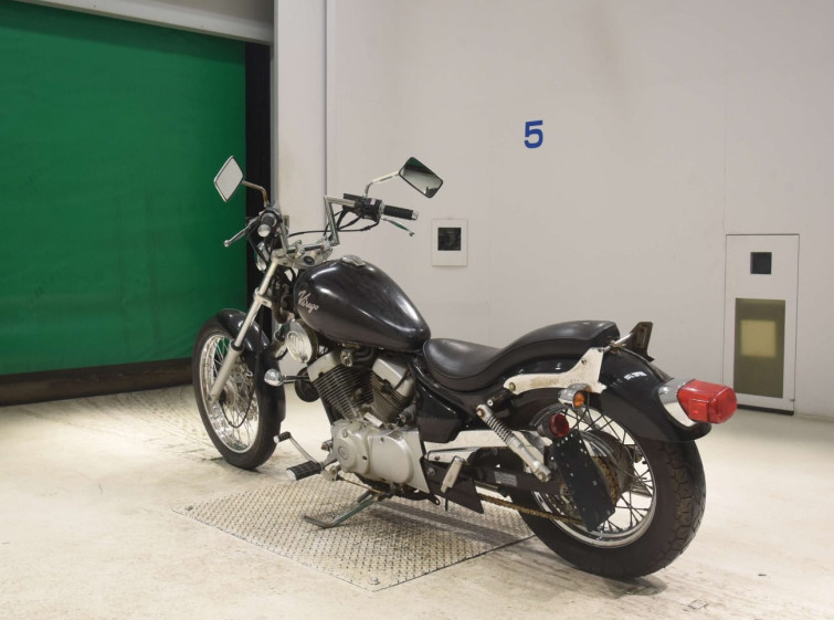 Мотоцикл Yamaha VIRAGO XV250 з пробігом 20931 km