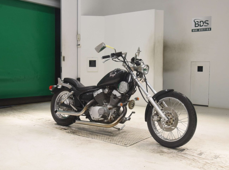 Мотоцикл Yamaha VIRAGO XV250 з пробігом 20931 km