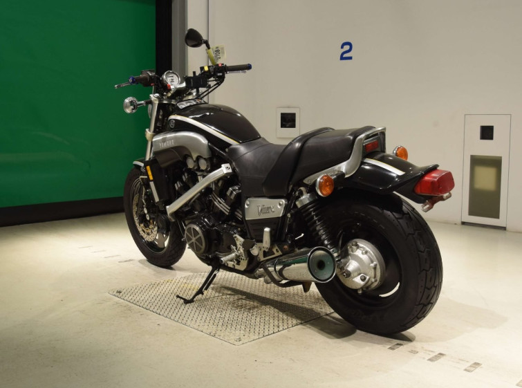 Мотоцикл Yamaha V-MAX1200 с пробегом 29587 km