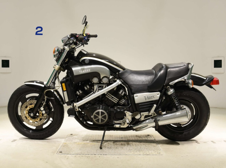Мотоцикл Yamaha V-MAX1200 с пробегом 29587 km