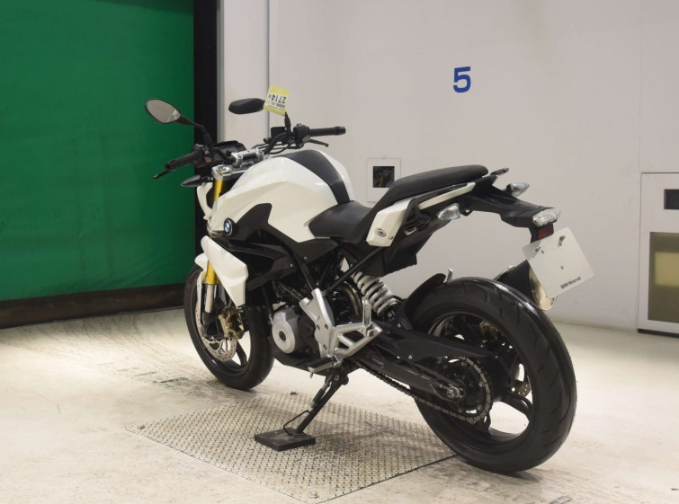 Мотоцикл BMW G310R с пробегом 4782 km