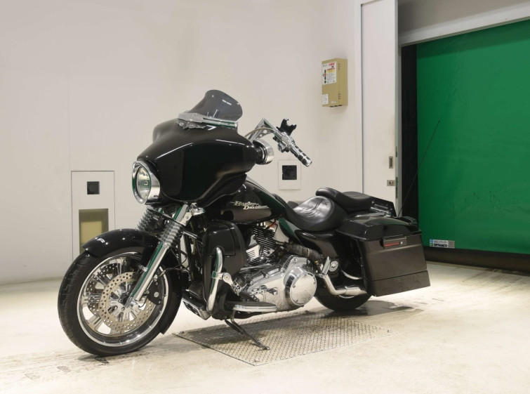 Мотоцикл HD SREET GLIDE FLHX1580