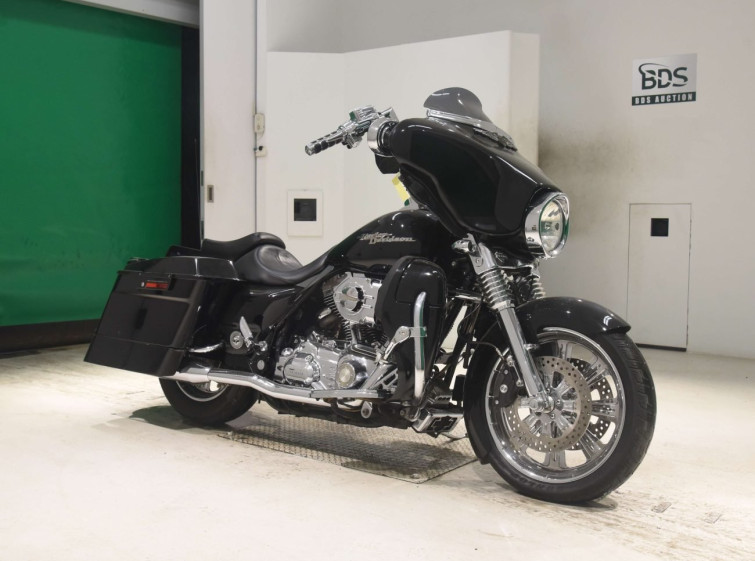 Мотоцикл HD SREET GLIDE FLHX1580