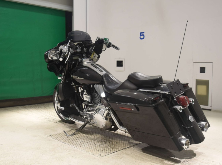 Мотоцикл HD SREET GLIDE FLHX1580
