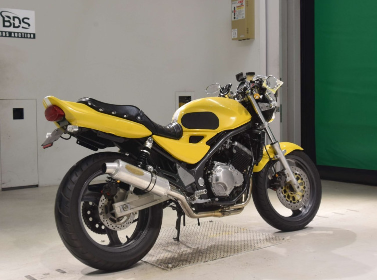 Мотоцикл Kawasaki BALIUS ZR250 з пробігом 57354 km