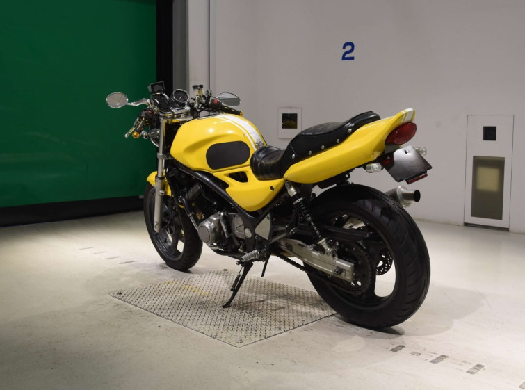 Мотоцикл Kawasaki BALIUS ZR250 з пробігом 57354 km