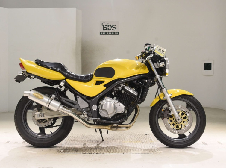 Мотоцикл Kawasaki BALIUS ZR250 з пробігом 57354 km