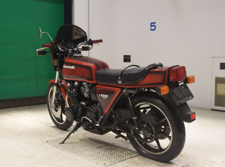 Мотоцикл Kawasaki Z1-R з пробігом 67577 km