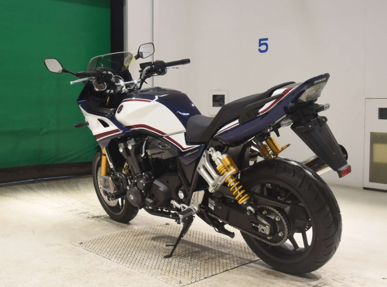 Мотоцикл Honda CB1300SF BOLDOR з пробігом 867 km