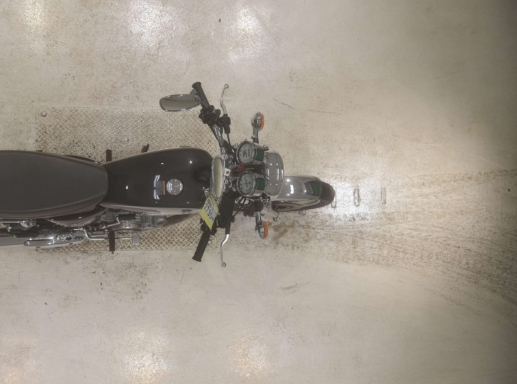 Мотоцикл Yamaha SR400 с пробегом 6918 km