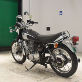 Мотоцикл Yamaha SR400 с пробегом 6918 km