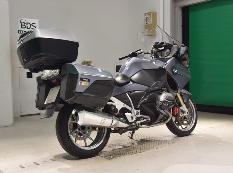 Мотоцикл BMW R1200RT с пробегом 73977 km