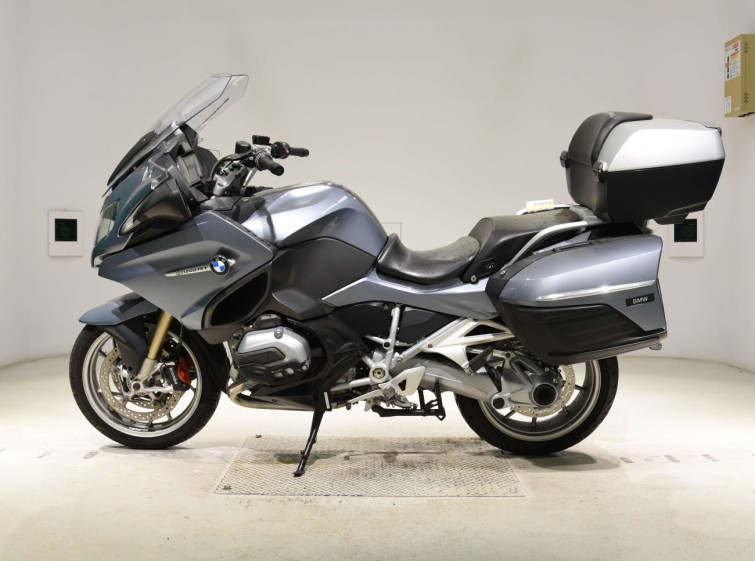 Мотоцикл BMW R1200RT с пробегом 73977 km