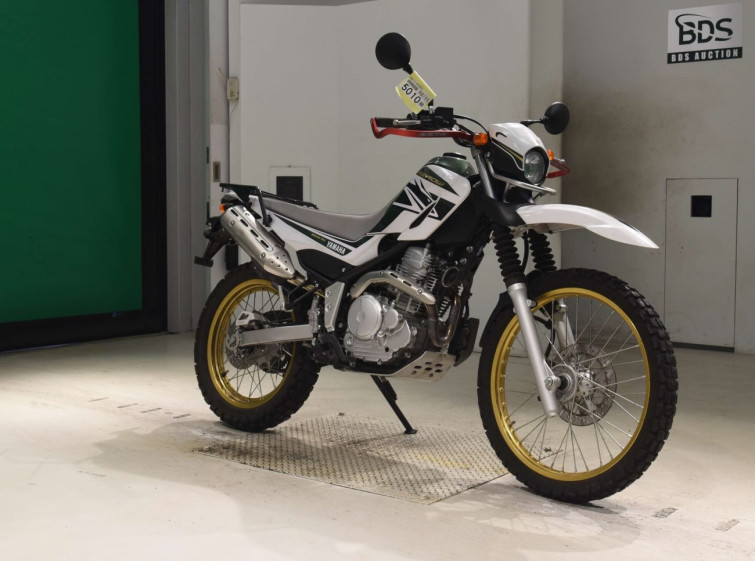 Мотоцикл Yamaha SEROW XT250 с пробегом 6680 km