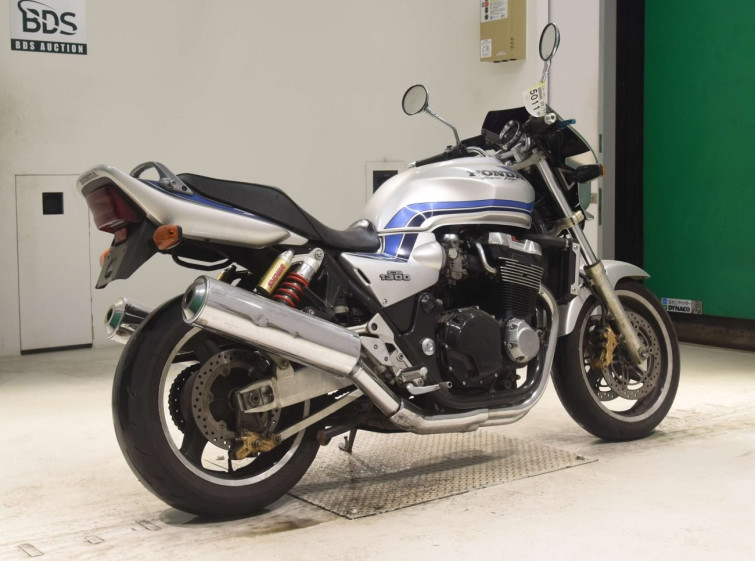 Мотоцикл Honda CB1300SF с пробегом 67778 km