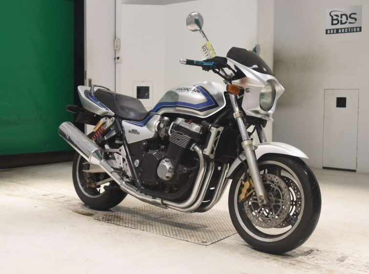 Мотоцикл Honda CB1300SF с пробегом 67778 km